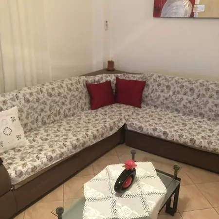 Franko Villa *